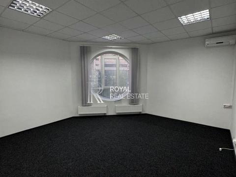 коммерческая по адресу Кловский спуск, 7a