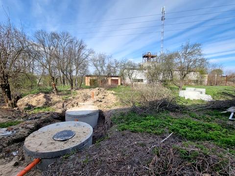 комерційна за адресою Центральна, 73