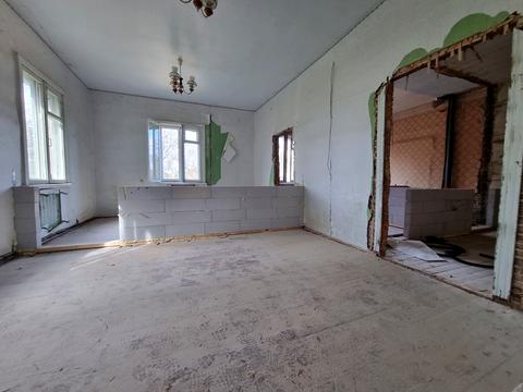 комерційна за адресою Центральна, 73