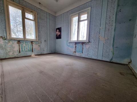 комерційна за адресою Центральна, 73