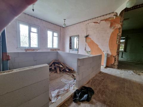 комерційна за адресою Центральна, 73