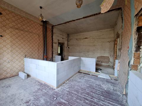 комерційна за адресою Центральна, 73