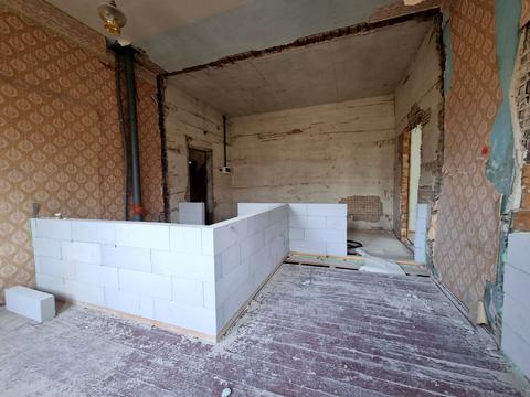 комерційна за адресою Центральна, 73