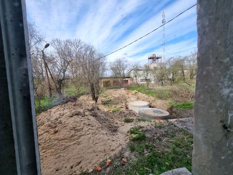 комерційна за адресою Центральна, 73