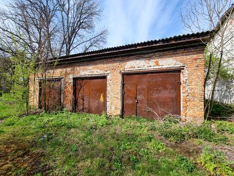 комерційна за адресою Центральна, 73