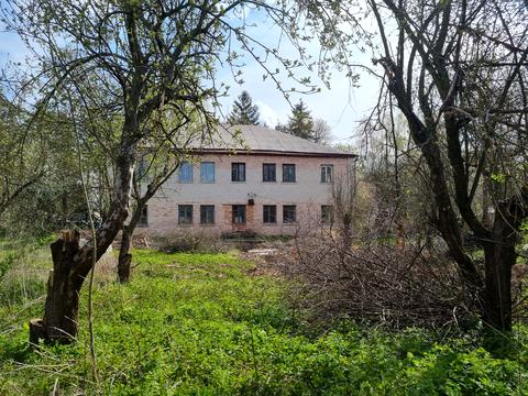 комерційна за адресою Центральна, 73