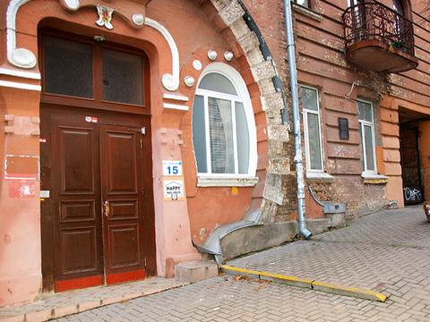 комерційна за адресою Архітектора Городецького вул., 15