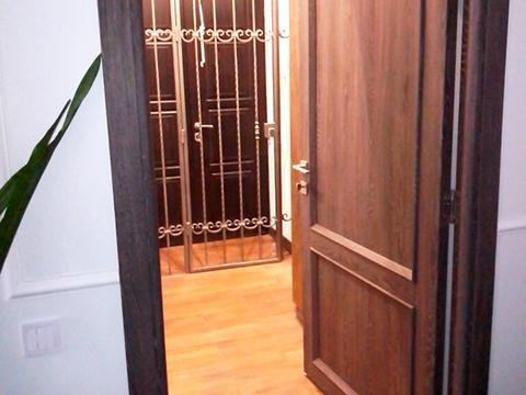 комерційна за адресою Архітектора Городецького вул., 15