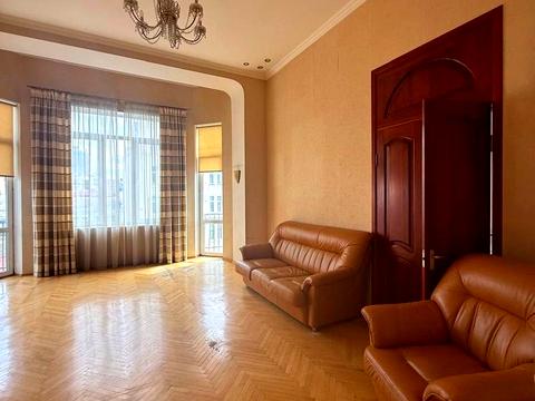 квартира по адресу Антоновича ул. (Горького), 10