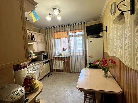 квартира за адресою Володимира Івасюка вул., 50