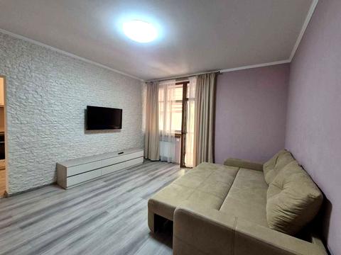 квартира за адресою Лобачевського пров., 7