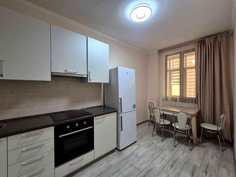 квартира за адресою Лобачевського пров., 7