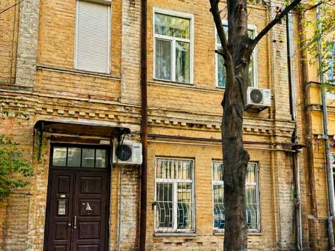 квартира за адресою Євгена Чикаленка вул. (Пушкінська), 12