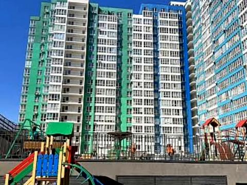квартира за адресою Перлинна вул., 11
