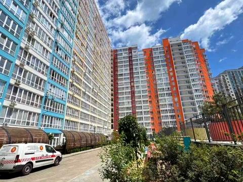 квартира за адресою Перлинна вул., 11