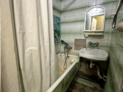 квартира за адресою Академіка Заболотного вул., 136