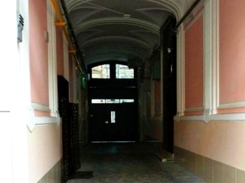 комерційна за адресою Кіри Муратової вул., 14