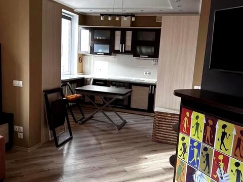 квартира за адресою Феодосійський пров., 12