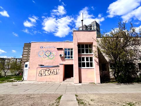 коммерческая по адресу Анны Ахматовой ул., 13