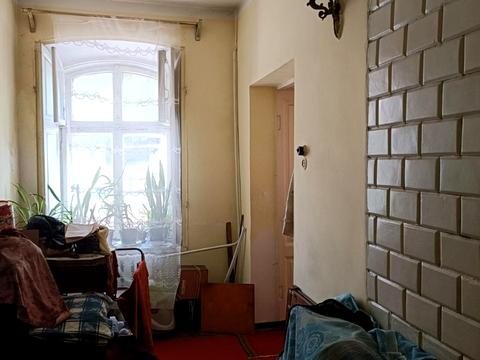 комерційна за адресою Ніжинська вул., 16