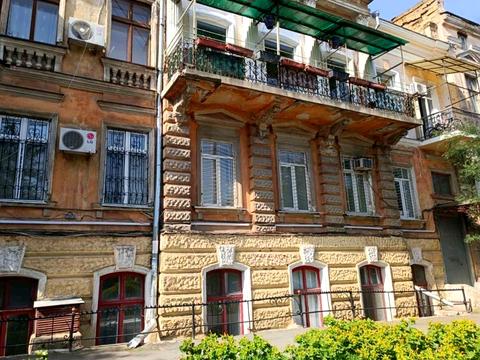 комерційна за адресою Ніжинська вул., 16