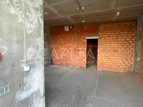 комерційна за адресою Євгена Маланюка вул. (Степана Сагайдака), 31