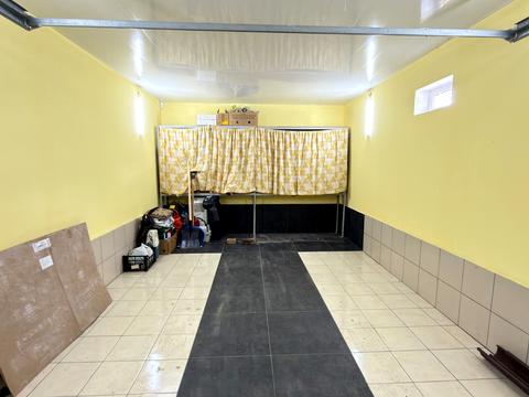 будинок за адресою с. Мала Тарасівка, Лугова