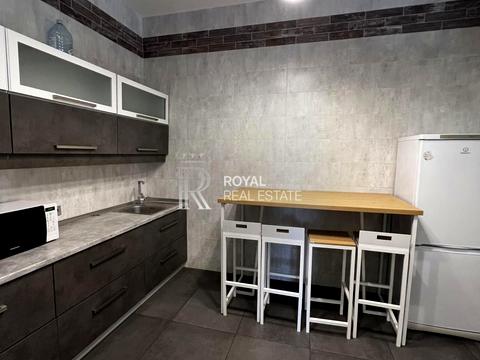 коммерческая по адресу Кловский спуск, 7a