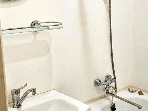 квартира за адресою Сталеварів вул., 18