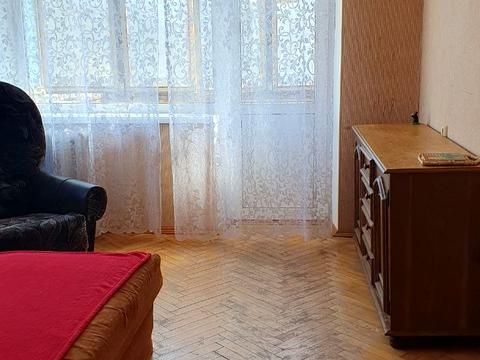 квартира по адресу Строителей ул., 19