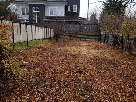 будинок за адресою Берестова вул., 13а