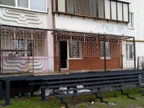 комерційна за адресою Бориса Гмирі вул., 9