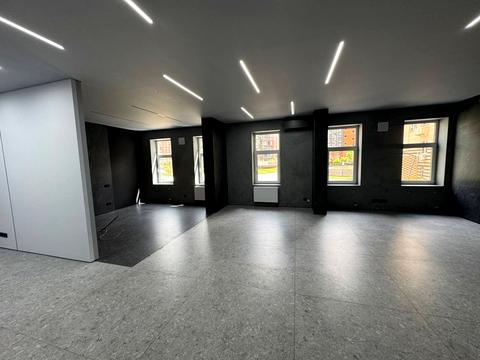 комерційна за адресою Сидора Воробкевича вул., 33, К1