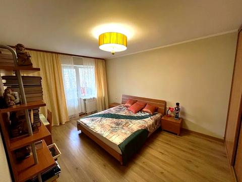 квартира за адресою Олени Пчілки вул., 2-Б