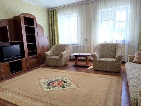 будинок за адресою Михайлівська вул. (Першогвардійська), 1