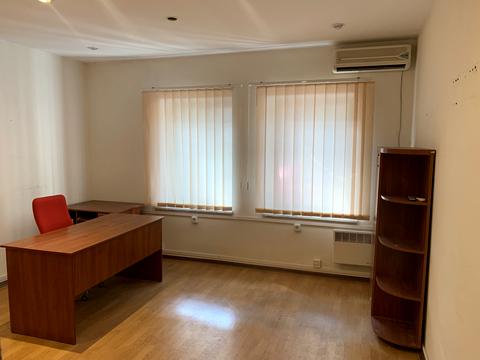 комерційна за адресою Преображенська вул., 9