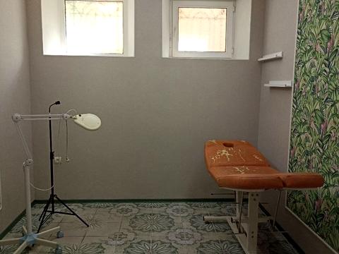 комерційна за адресою В'ячеслава Чорновола вул., 15