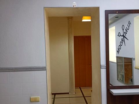 комерційна за адресою В'ячеслава Чорновола вул., 15
