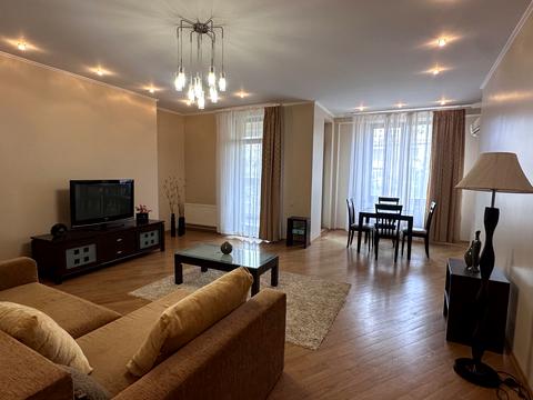 квартира за адресою Тіниста вул., 9/12
