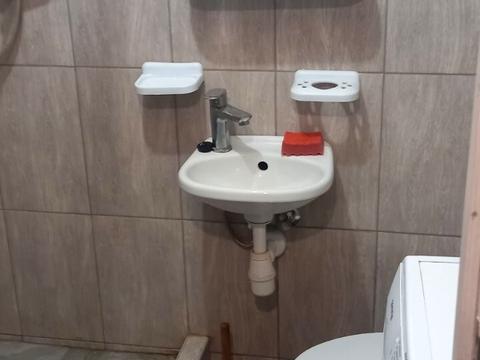 1864096293476946