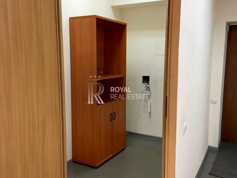 комерційна за адресою Митрополита Василя Липківського вул. (Урицького), 3