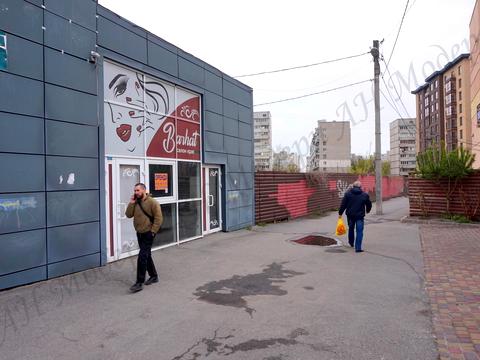 комерційна за адресою Розторгуївський пров., 2б