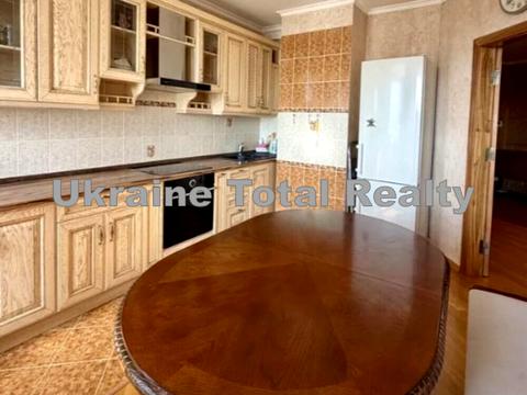 квартира по адресу Осенняя ул., 33