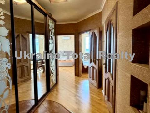 квартира по адресу Осенняя ул., 33