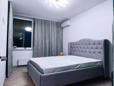 квартира по адресу Олександра Олеся ул., 17