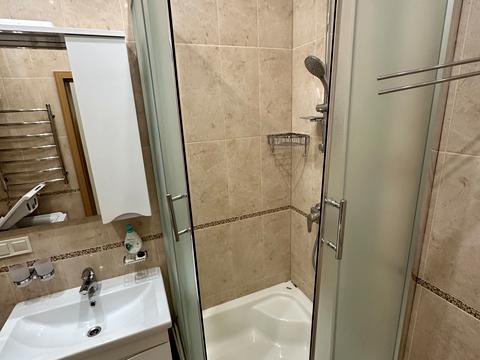 квартира за адресою Андрія Верхогляда вул. (Михайла Драгомирова), 2-А
