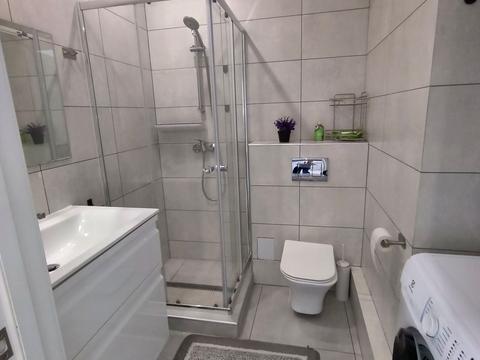 квартира по адресу Ревуцкого ул., 40-В