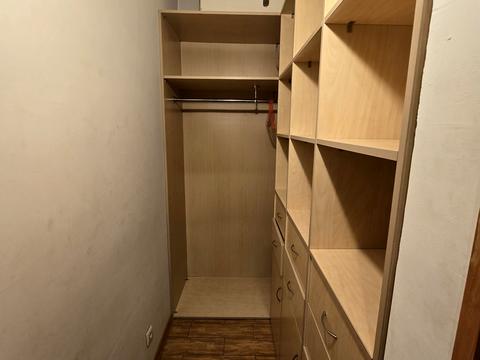 квартира за адресою Осіння вул., 33