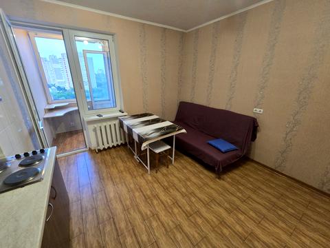 квартира за адресою Осіння вул., 33