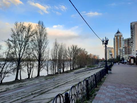 комерційна за адресою Володимира Івасюка просп. (Героїв Сталінграду), 20-А